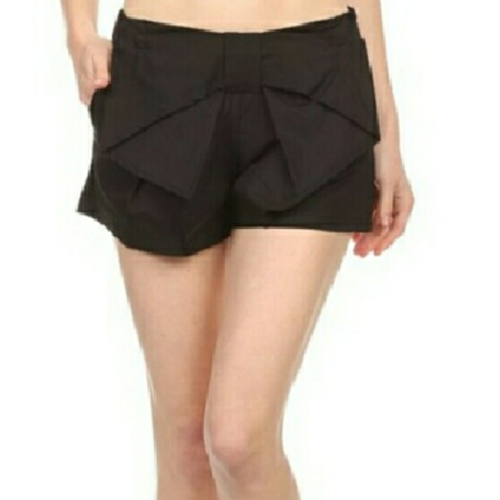 Linen Bow Shorts